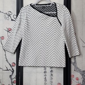 St John Black And White Asymetrical Strip  Top Size Small P